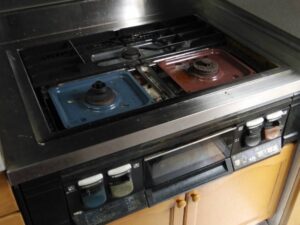 山形キッチン取付け隊　サンウェーブ特殊コンロの工事