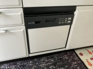 大分キッチン取付け隊　シンク下食洗機リフォーム　施工前