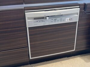 青森キッチン取付け隊 シンク下食洗機リフォーム 施工前