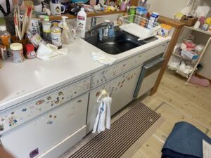 島根キッチン取付け隊 シンク下食洗機リフォーム 施工前