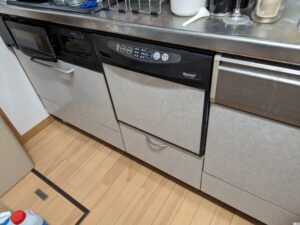 山梨キッチン取付け隊　スライドオープン食洗機の取替　施工前