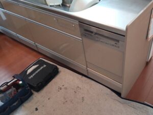 佐賀キッチン取付け隊　スライドオープン食洗機の取替　施工前