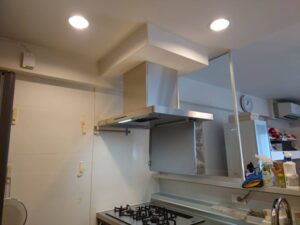 高知キッチン取付け隊　センターレンジフードの取替　施工後 