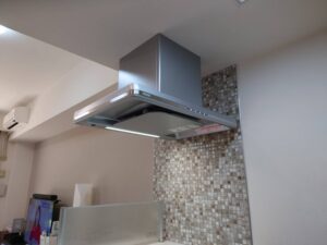 岩手キッチン取付け隊 センターレンジフードの取替 施工後