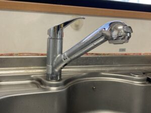 福井キッチン取付け隊　タカギ浄水栓の工事　施工前 