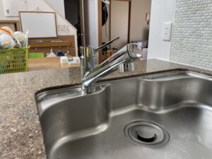 岩手キッチン取付け隊 タカギ浄水栓の工事 施工前