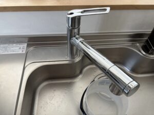 高知キッチン取付け隊　タッチレス水栓の取替　施工前