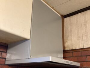 高知キッチン取付け隊　ターボファンフードの取替　施工後