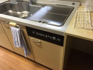 青森キッチン取付け隊 トップオープン食洗機の工事 施工前