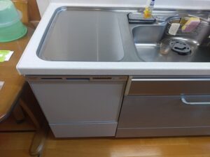 トップオープン食洗機の工事　施工後