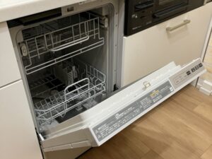 長崎キッチン取付け隊 フロントオープン食洗機の工事 施工後