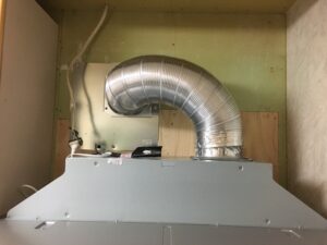 佐賀キッチン取付け隊　プロペラからシロッコファンへの取替　施工後