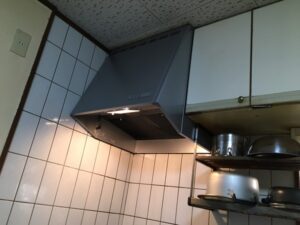 佐賀キッチン取付け隊　プロペラファンフード取替　施工後