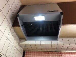 岩手キッチン取付け隊 プロペラファンフード取替 施工後