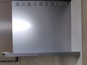 秋田キッチン取付け隊 ヤマハサイクロンフードの取替 施工後