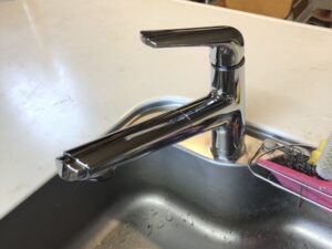 秋田キッチン取付け隊 ワンホールシングル水栓の取替 施工後