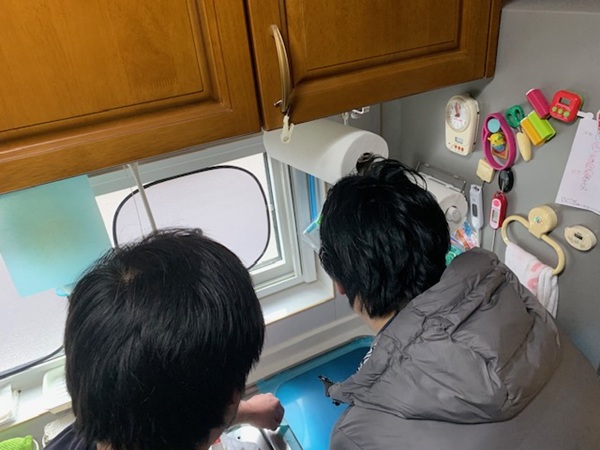 山形で活躍するキッチン取付け隊