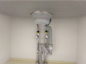 佐賀キッチン取付け隊　排水トラップの交換　施工後