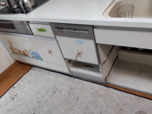 鳥取キッチン取付け隊 機器を外して収納スペース化 施工前