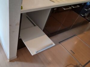 秋田キッチン取付け隊 機器を外して収納スペース化 施工後
