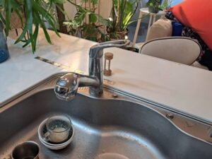 山形キッチン取付け隊　浄水器の取替　施工前