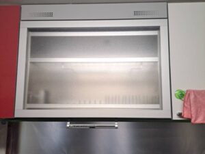 徳島キッチン取付け隊　電動昇降乾燥機の工事　施工前