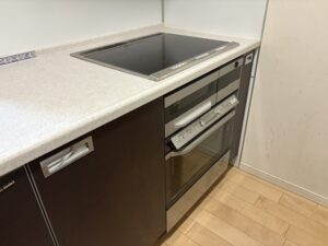 島根キッチン取付け隊 電気オーブンの取外し 施工前