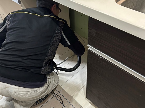 青森で活躍するキッチン取付け隊