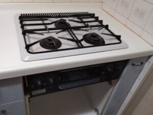 青森キッチン取付け隊 ガスコンロの取替 施工前