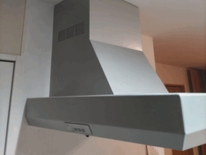 群馬キッチン取付け隊　サイドレンジフードの取替　施工前