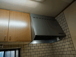 徳島キッチン取付け隊 プロペラファンフード取替 施工後