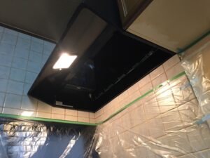 山梨キッチン取付け隊 プロペラファンフード取替 施工後