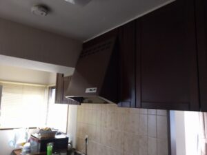 福井キッチン取付け隊 マンションのレンジフードリフォーム 施工前