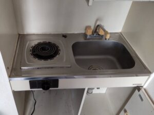 山梨キッチン取付け隊 ミニキッチン用1口ヒーターの取替 施工前