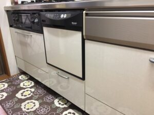 富山キッチン取付け隊　機器を外して収納スペース化　施工前