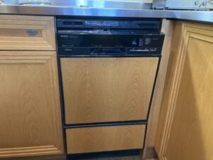 静岡キッチン取付け隊　機器を外して収納スペース化　施工前