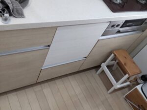 三重キッチン取付け隊 機器を外して収納スペース化 施工後