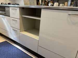 和歌山キッチン取付け隊 機器を外して収納スペース化 施工後