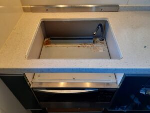 鹿児島キッチン取付け隊 ガスオーブンの工事 施工前