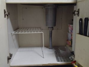ディスポーザーにしてみる（後付）工事　シンク下の設置スペース