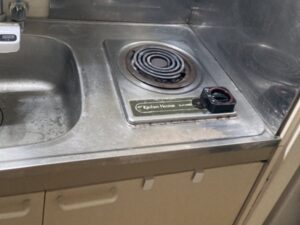 大分キッチン取付け隊 ミニキッチン用1口ヒーターの取替 施工前