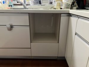 沖縄キッチン取付け隊　機器を外して収納スペース化　施工後