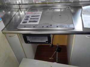 熊本キッチン取付け隊 電気オーブンの取替 施工前