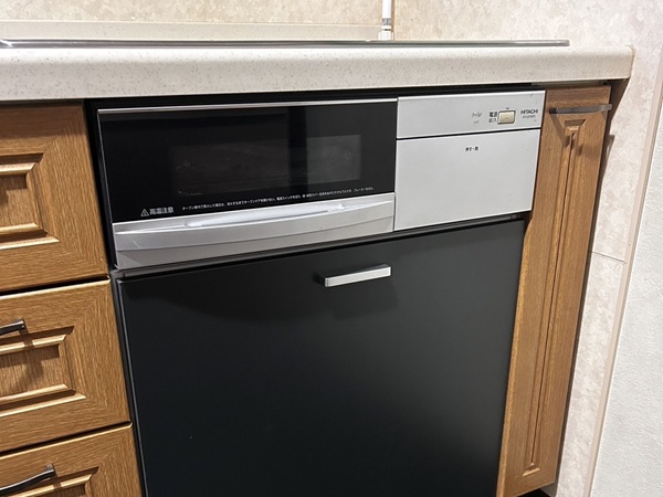 電気オーブンレンジを撤去して収納にする工事　5年保証付きの電気コンロを選ぶ