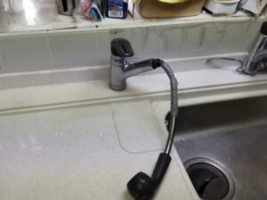 パナソニックのキッチン水栓おすすめポイント　SE55SKC　取付穴55パイ　施工前