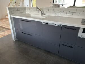 お気に入り水栓を浄水器に変身!トレビーノブランチ TOTOのほうき水栓に取付けたい 施工前