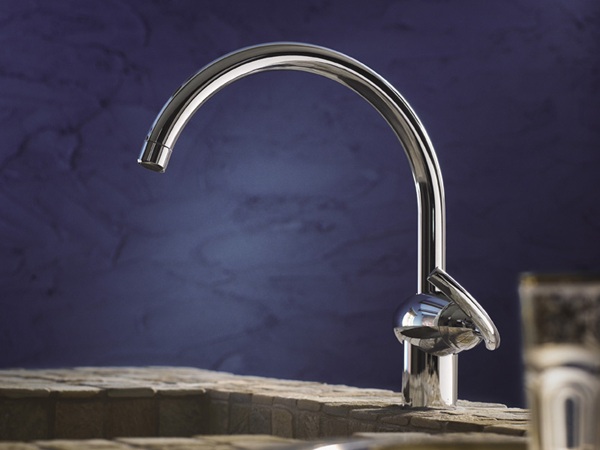 見た目を重視したい水栓なら「三栄水栓」　おしゃれなフォルム　K8741JV-13　三栄水栓　事例