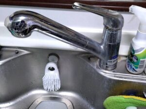 ウッドワンのタカギ水栓を取り替えたい　施工前