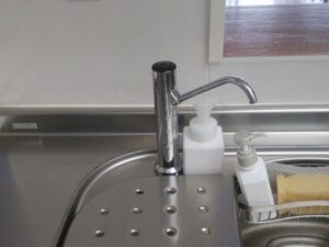 サンウェーブ(Sunwave) カートリッジそのままで浄水栓の交換 施工前