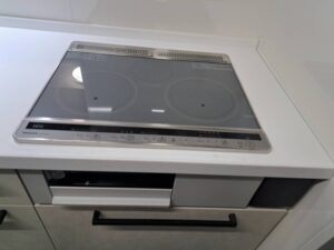 ガスコンロを電気コンロへ交換工事 施工後